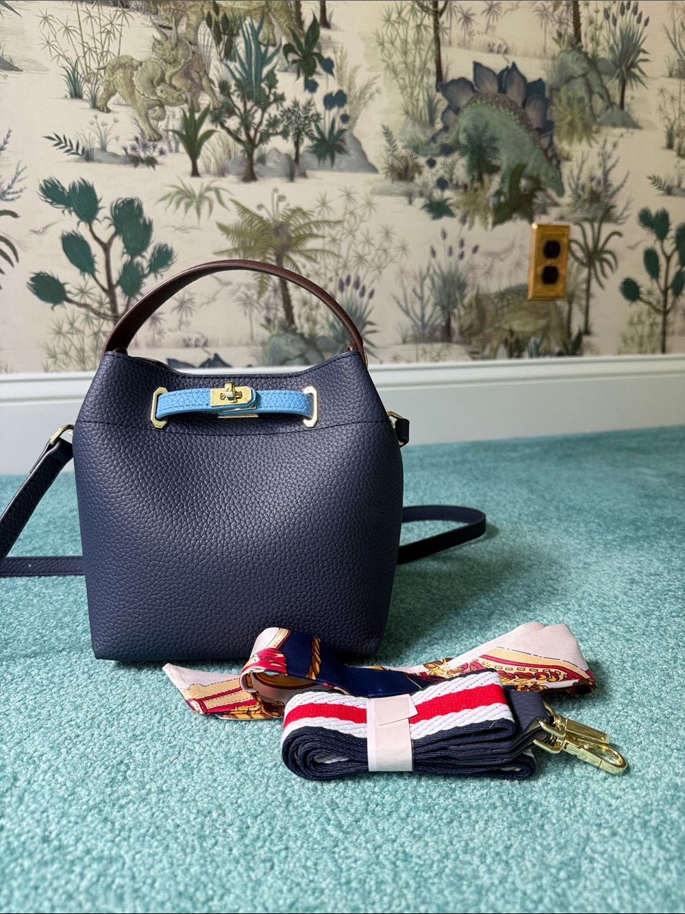 Mini Bucket Bag